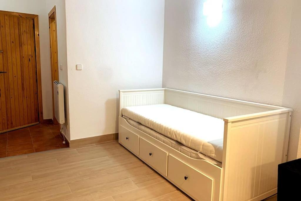 Estudio Plaza Maribel Con Parking Incluido Сьєрра-Невада Екстер'єр фото